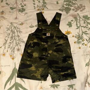 EUC CARHARTT GREEN CAMO PRINT BIBS OVERALLS SHORTS